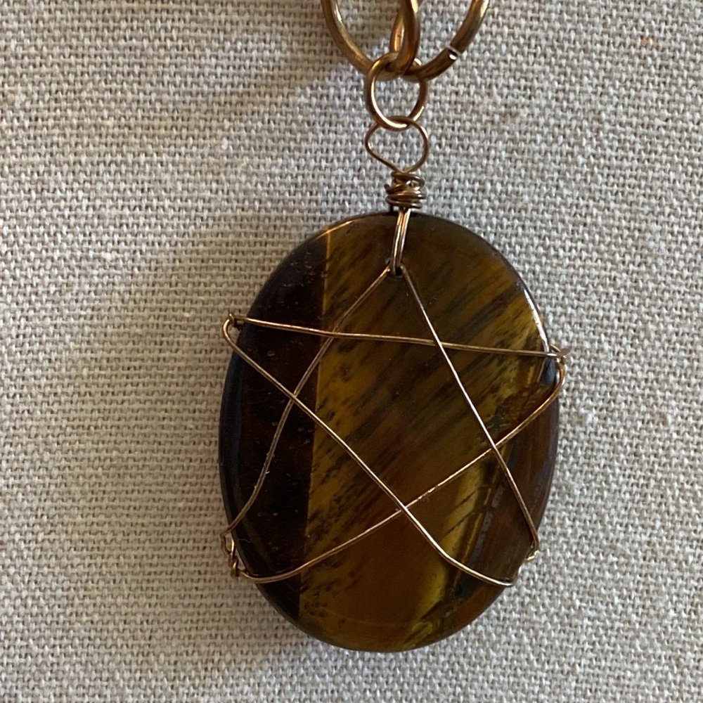 Vintage Tiger’s Eye Pendant Necklace